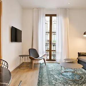 https://splendom-suites.topbarcelonahotels.com