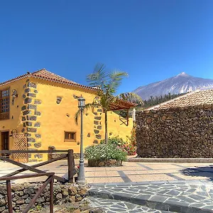 https://casonas-de-marengo.in-canary-islands.com